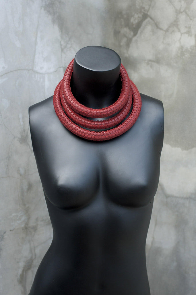 Red Necklace - GELAREH